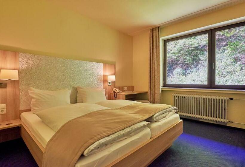 Номер Стандарт, Moselromantik Hotel Weissmühle