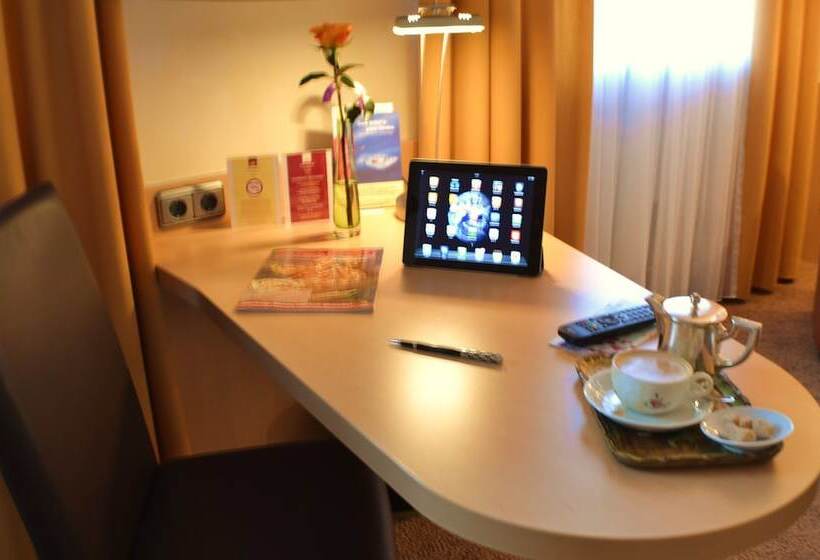 スタンダードルーム, City Hotel Ost Am Kö