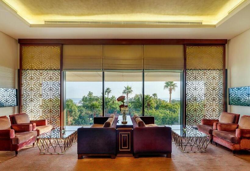 سوییت جونیور, Sheraton Grand Doha Resort & Convention