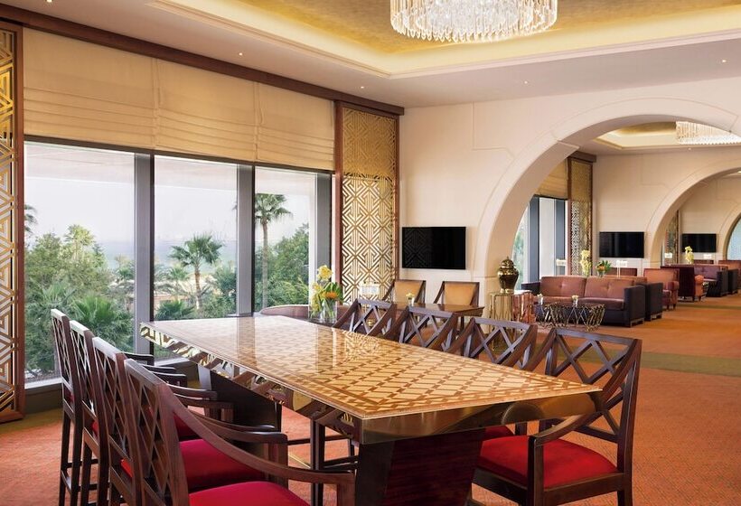 سوییت, Sheraton Grand Doha Resort & Convention