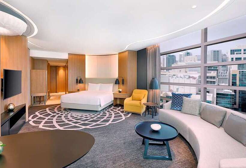스위트, Conrad Dublin