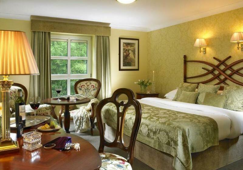 Номер Стандарт, Killarney Dromhall