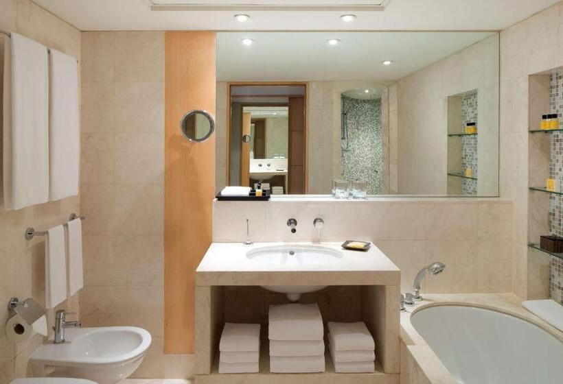 اتاق استاندارد, Hyatt Regency Dubai   Corniche