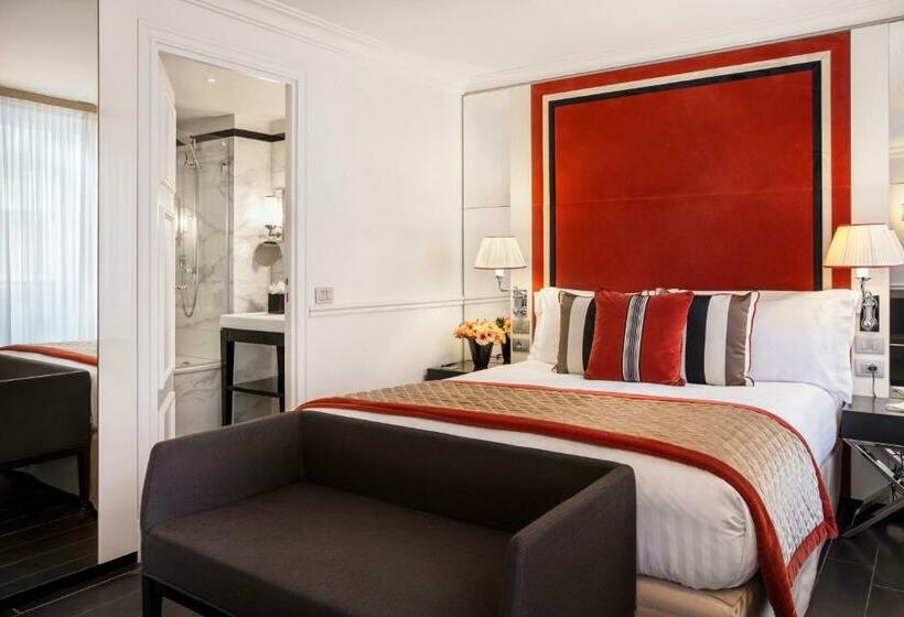 اتاق لوکس سه تخته, Castille Paris – Starhotels Collezione