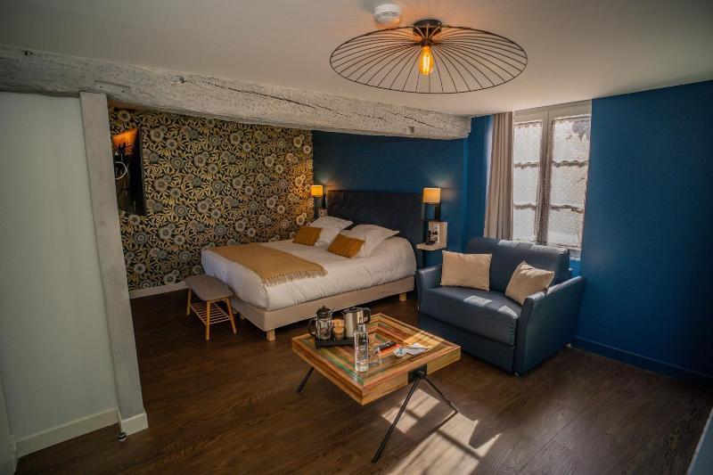 Полулюкс Одноместный с Террасой, Auberge De La Caillère