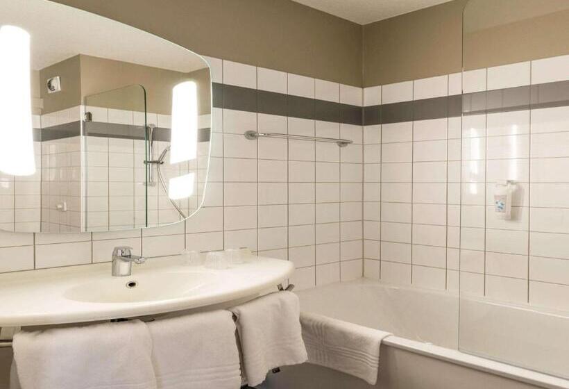 Четырехместный Номер Стандарт, Ibis Colmar Est   Hotel Restaurant En Alsace