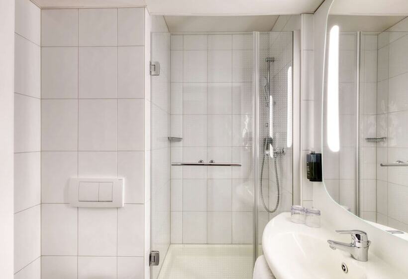 Номер Стандарт, Ibis Toulouse Aeroport