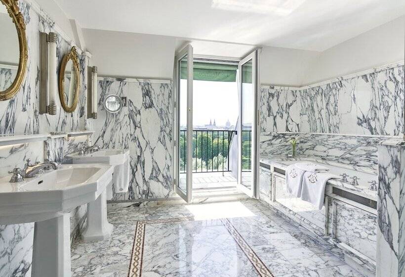 公園ビューのエクゼクティブルーム, Le Meurice – Dorchester Collection