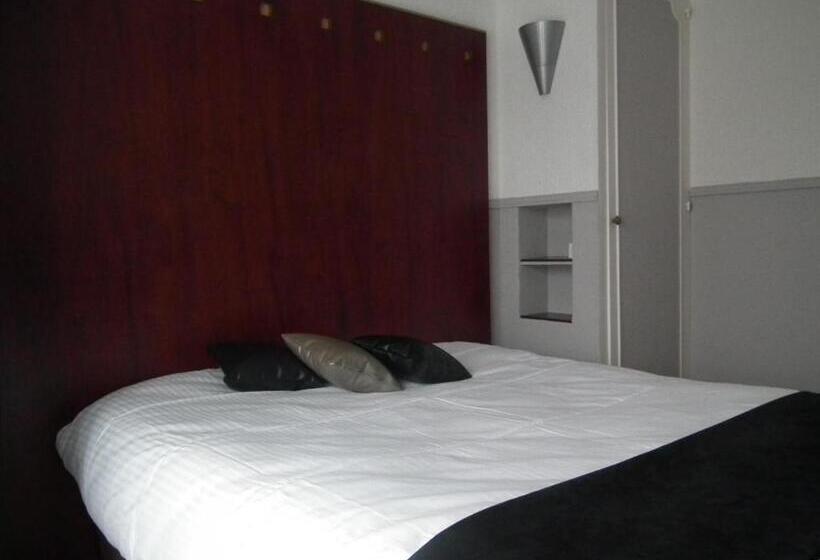 Номер Basic, Logis Cosy   Hôtel Le Moulin Neuf   Chantonnay