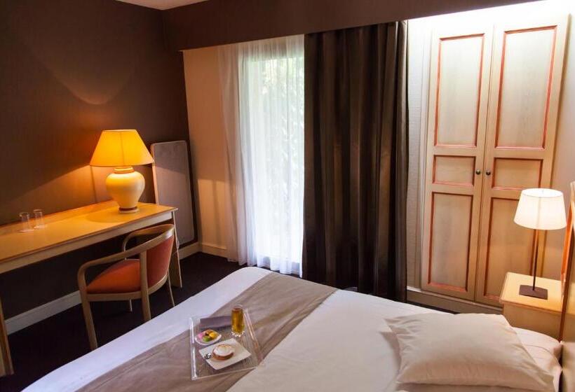 Номер Стандарт, Logis Le Relais Fleuri