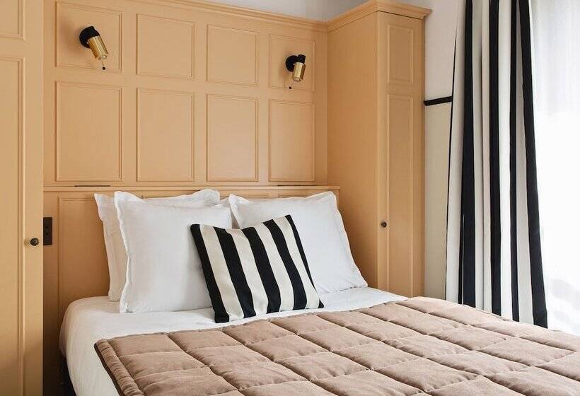 Standart Oda, New Hotel Lafayette