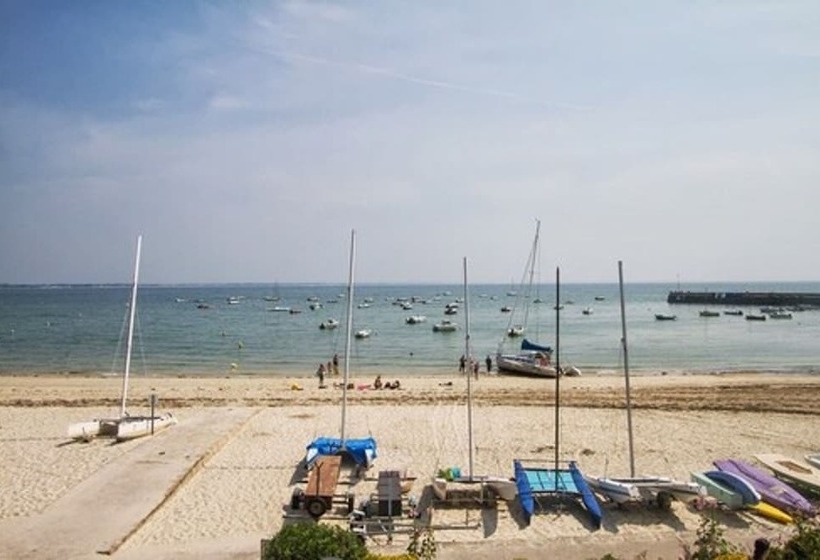 דירת חדר נוף לים, De La Plage