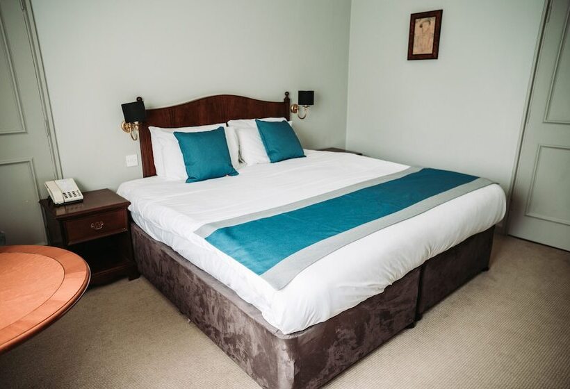 Номер Deluxe, Whately Hall