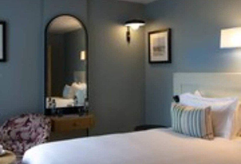 家庭间, The Relais Cooden Beach