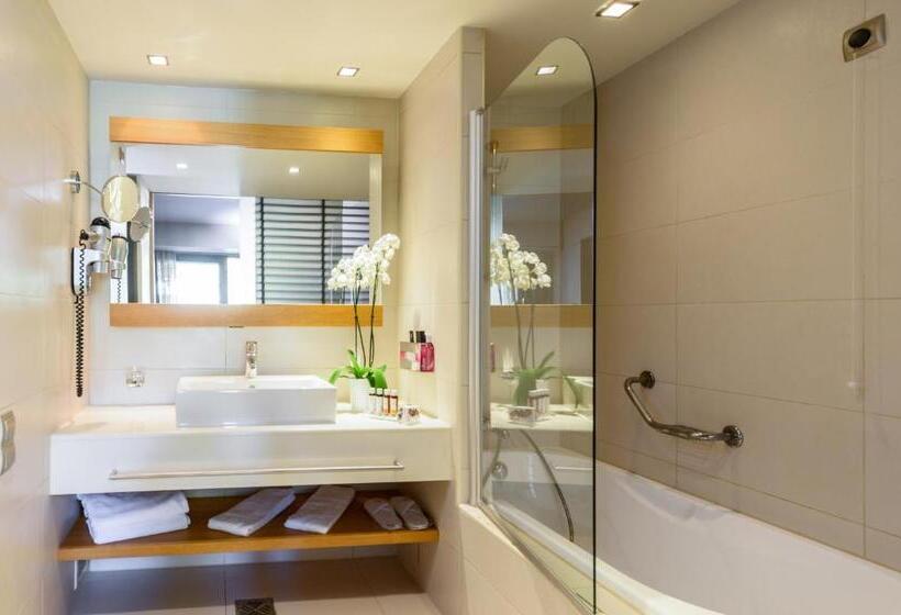高级园景房, Alexander Beach Hotel & Spa