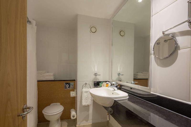 带大床的套房, Hilton Leicester