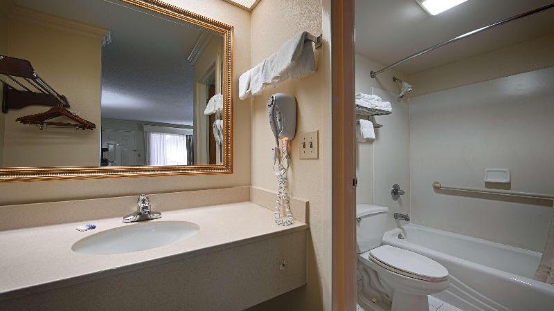 Номер Премиум, Holiday Inn High Wycombe M40, Jct.4, An Ihg