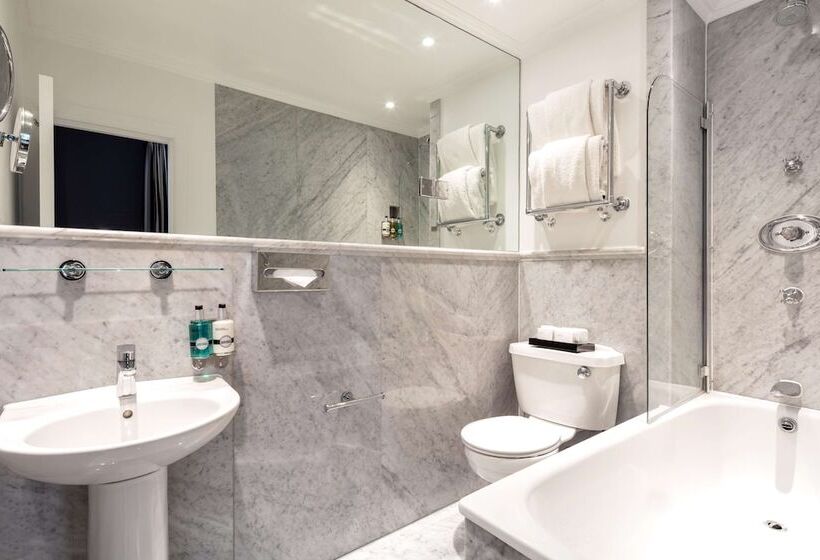 Семейный Номер, Radisson Blu Hotel, London South Kensington   Formerly Vanderbilt