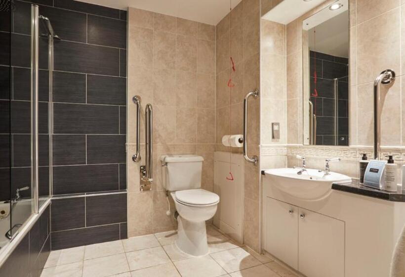 Номер Стандарт, The Great House, Sonning, Berkshire