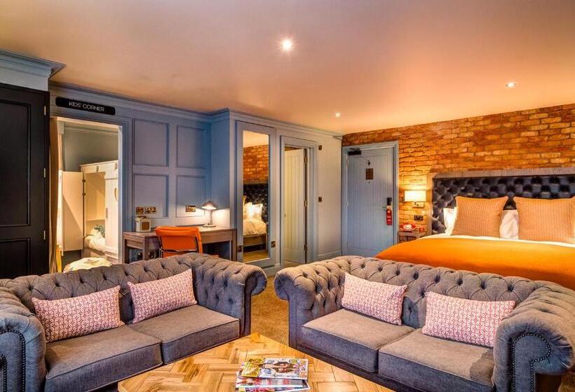 Family Suite, The Great House, Sonning, Berkshire