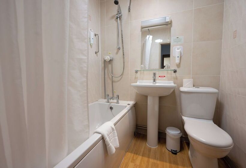 Standard Yhden Hengen Huone, Millers Hotel By Greene King Inns