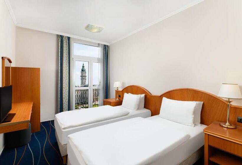 Номер Стандарт, Danubius Hotel Raba