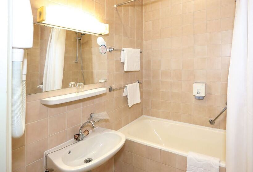 Номер Стандарт Индивидуальный, Danubius Hotel Raba