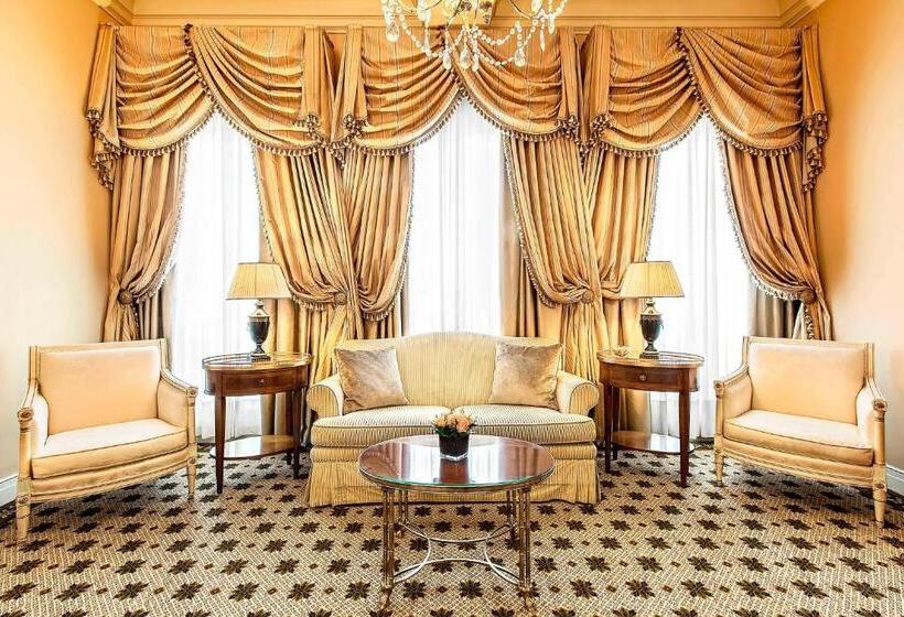 带大床的套房, Grande Bretagne, A Luxury Collection Hotel, Athens