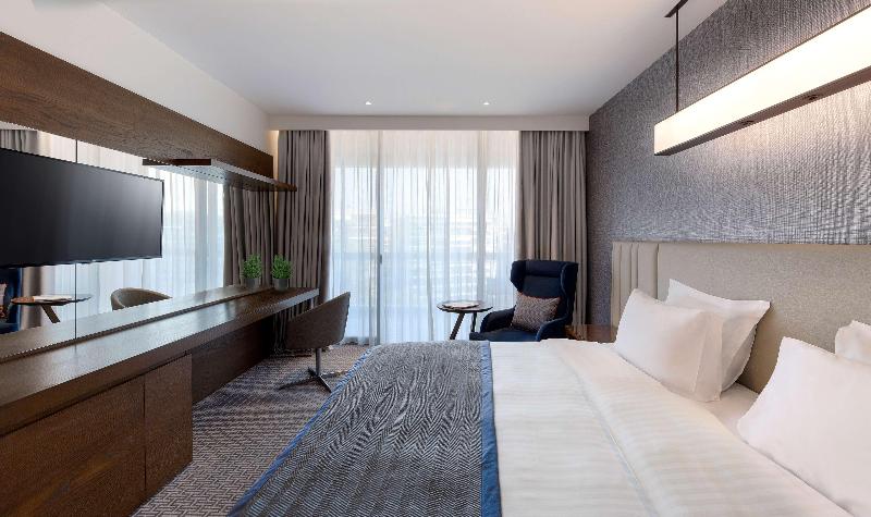 シティビュープレミアムルーム, Makedonia Palace