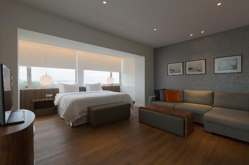 シティビュージュニアスイート, Makedonia Palace