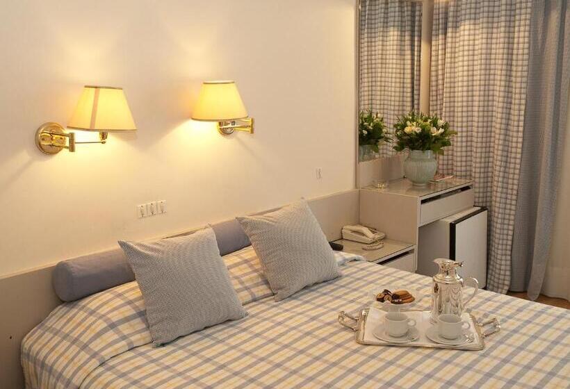 Номер Стандарт, The Park Hotel Piraeus