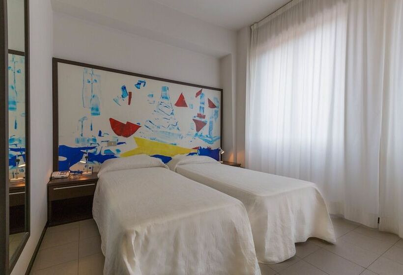 Четырехместный Номер Стандарт, Solarium