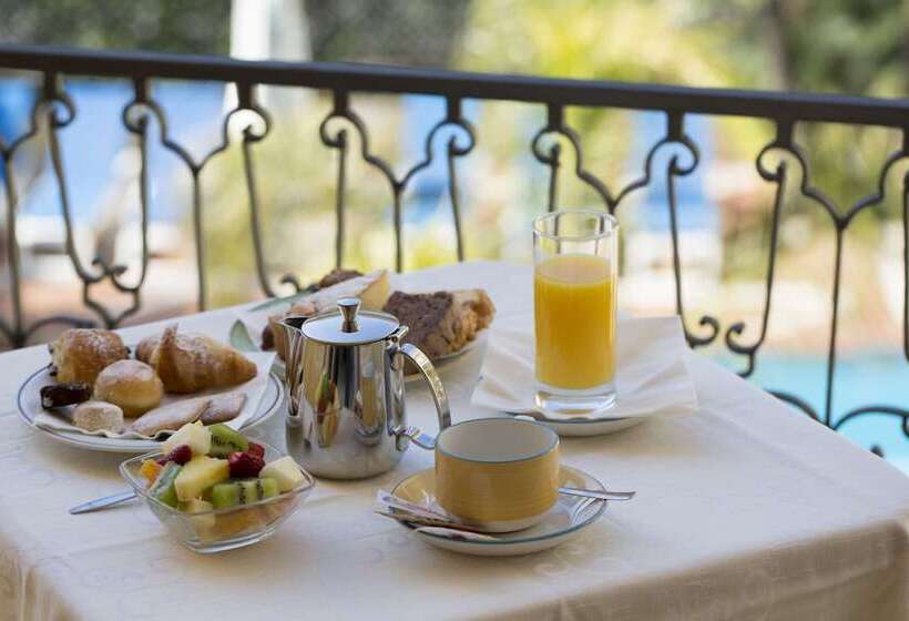 Полулюкс Вид на Бассейн, Torino Wellness & Spa