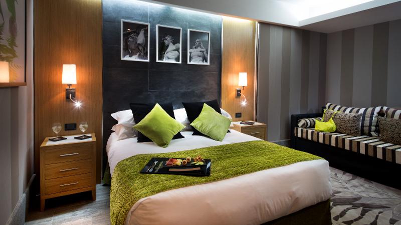 Quarto executivo, Ariston