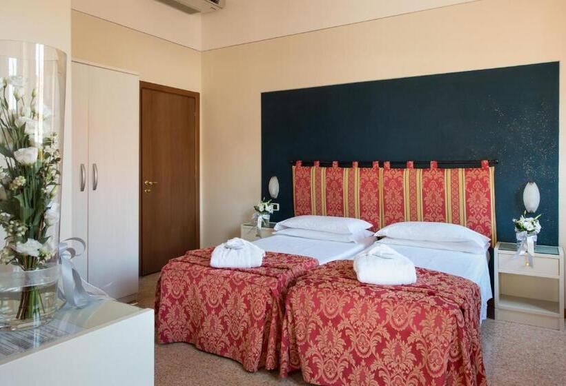 Номер Стандарт, Ariston & Spa