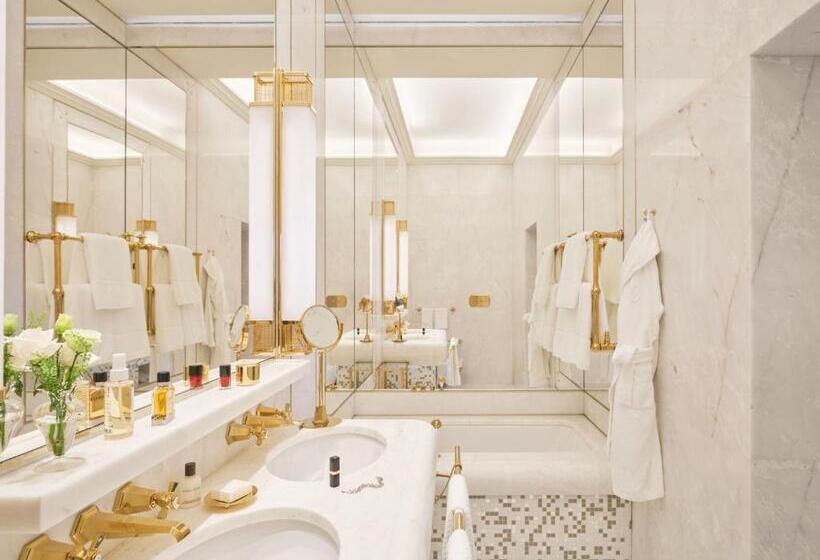 سوییت جونیور, Eden  Dorchester Collection
