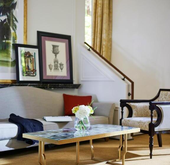 Suite with Terrace, Eden  Dorchester Collection