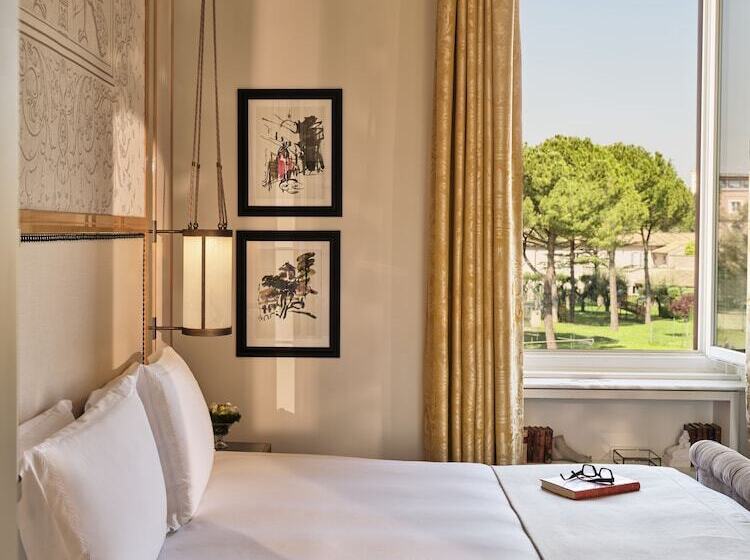 سوئیت کلاسیک, Eden  Dorchester Collection