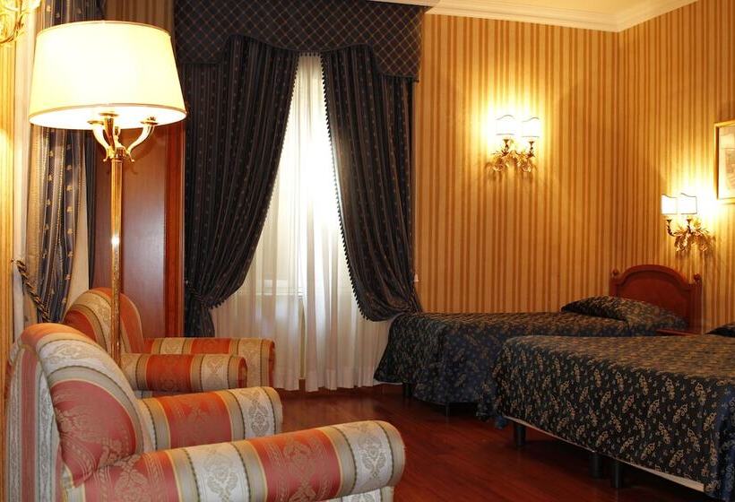 חדר סטנדרט לשלושה, Sistina