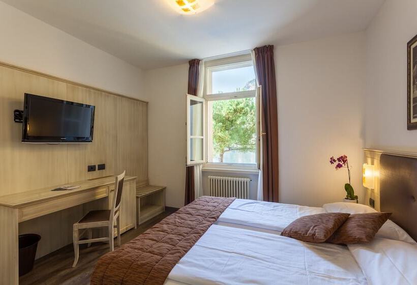 Superior Zimmer mit Seeblick, Sole Relax & Panorama