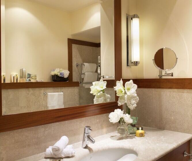 اتاق لوکس با چشم‌انداز, Starhotels Terminus