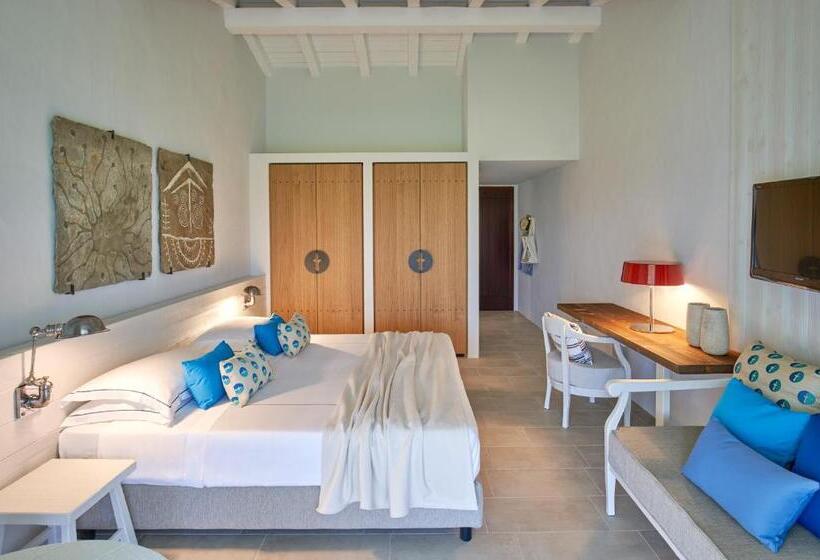 Классический Номер, Due Lune Puntaldia Resort & Golf