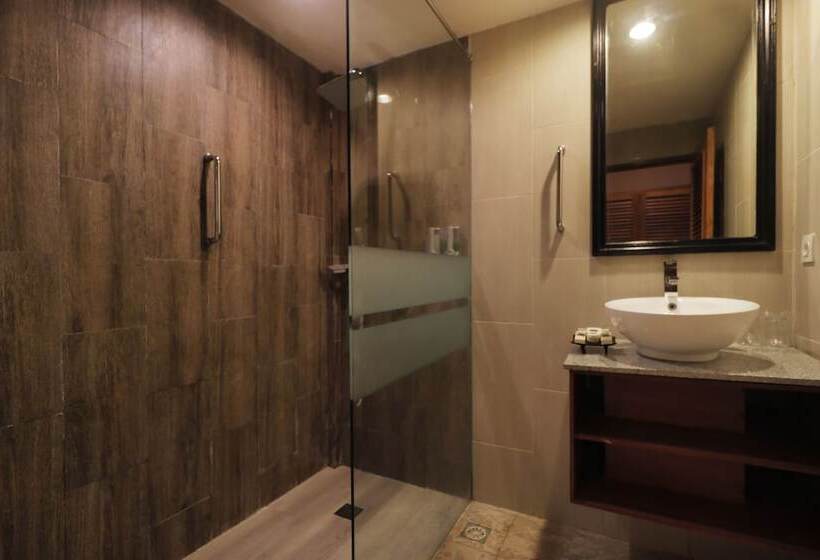 Четырехместный Номер Deluxe, Wina Holiday Villa Kuta Bali