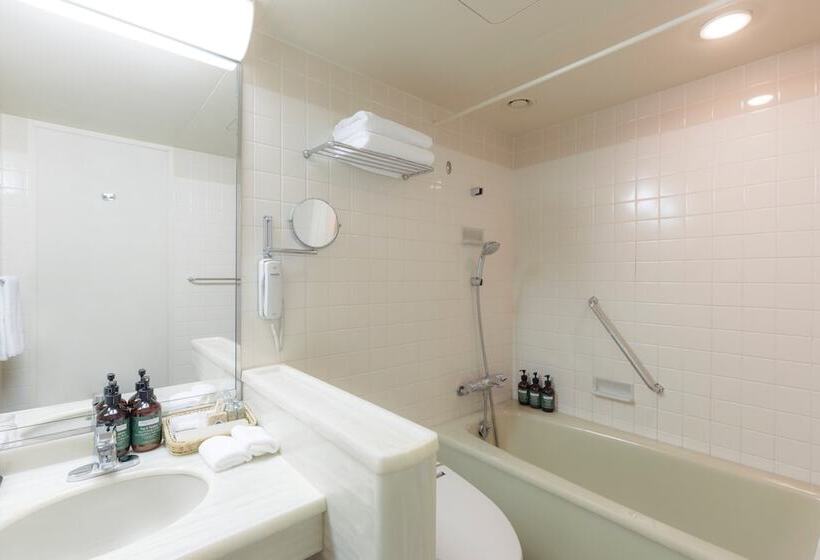 Номер Премиум, Ana Crowne Plaza Kanazawa, An Ihg