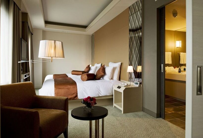 Королевский Люкс, Ana Crowne Plaza Kanazawa, An Ihg