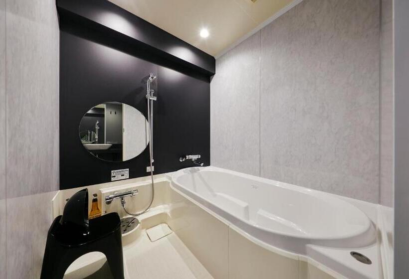 标准三人间, Cross Hotel Osaka