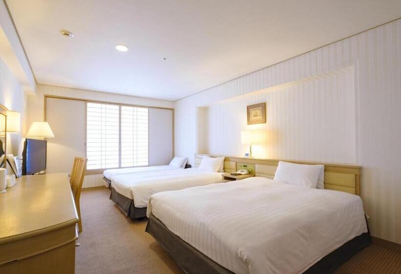 스탠다드 트리플 룸, Rihga Hotel Zest Takamatsu