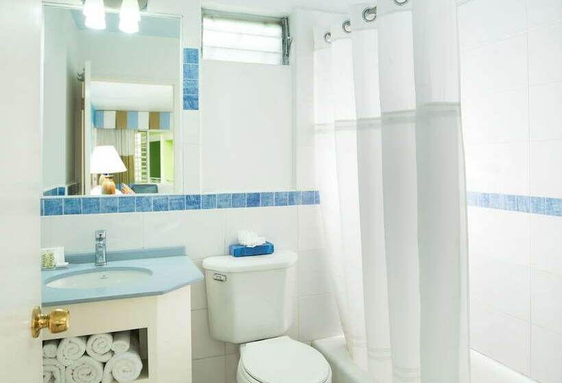 سوییت, Deja Resort All Inclusive