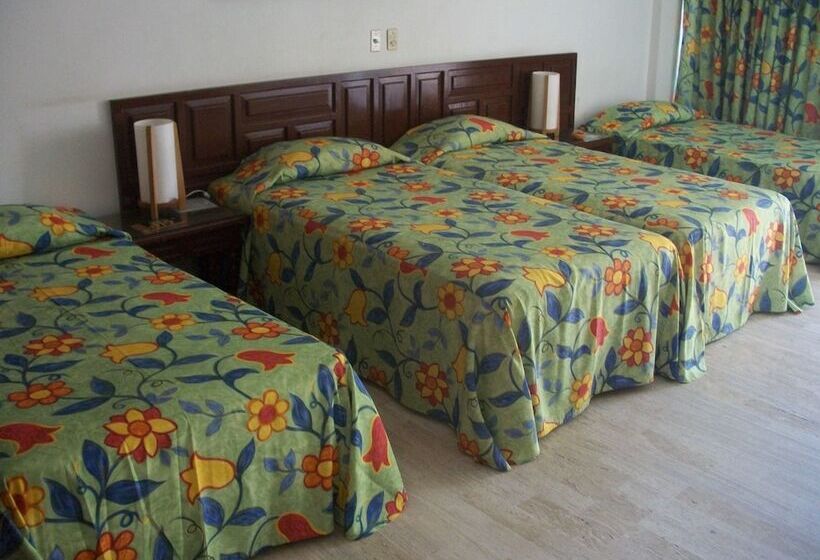 スタンダードルーム, Sands Acapulco Hotel & Bungalows
