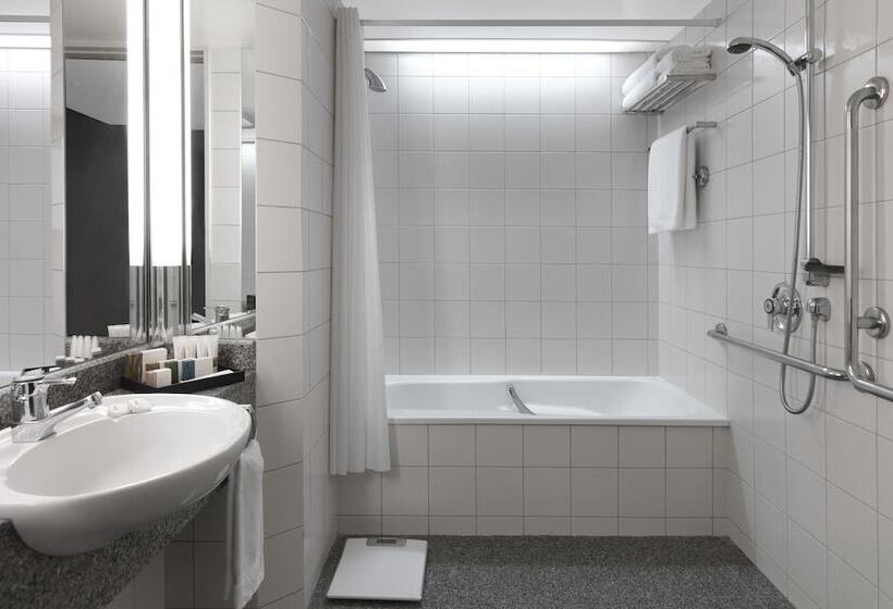 스탠다드 룸 더블 침대 2개, Crowne Plaza Auckland, An Ihg